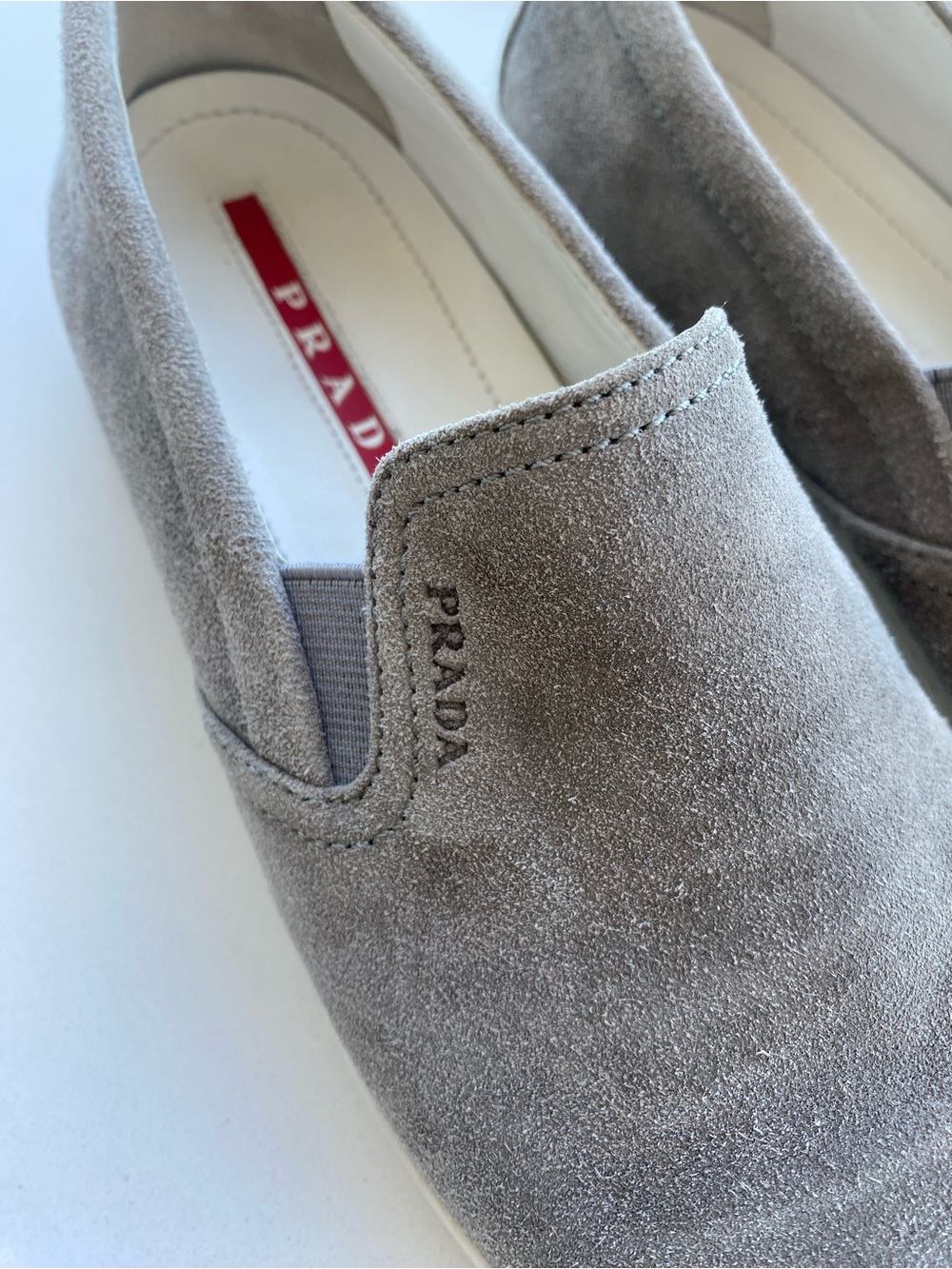 Prada Sneakers in Grey Suede. Size 39/size 9.